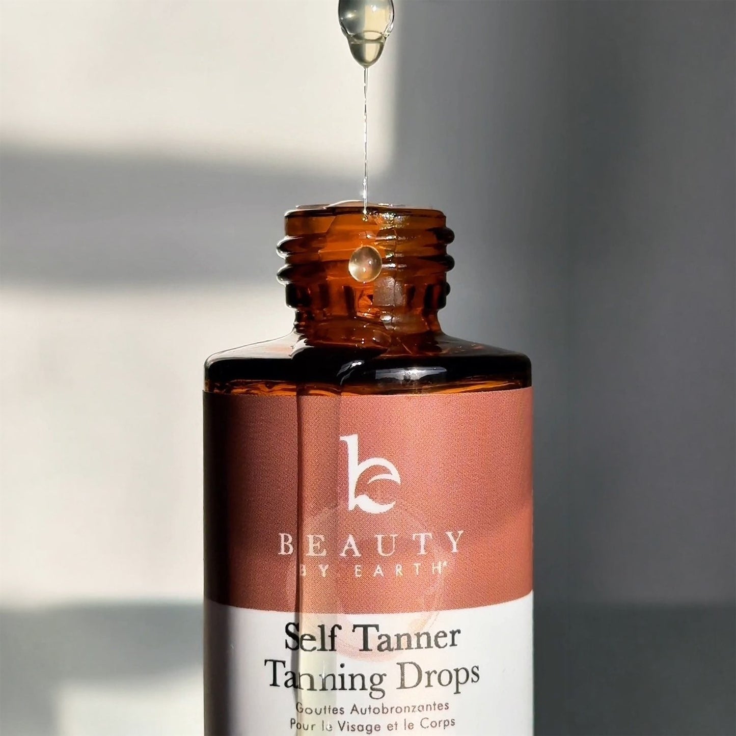 Self Tanning Drops - USA Made with Natural & Organic Ingredients, Medium Face Tanning Drops to Add to Lotion, Moisturizing Bronzing Tanner for Face & Body, Toxin Free Tanner for Fake Tan